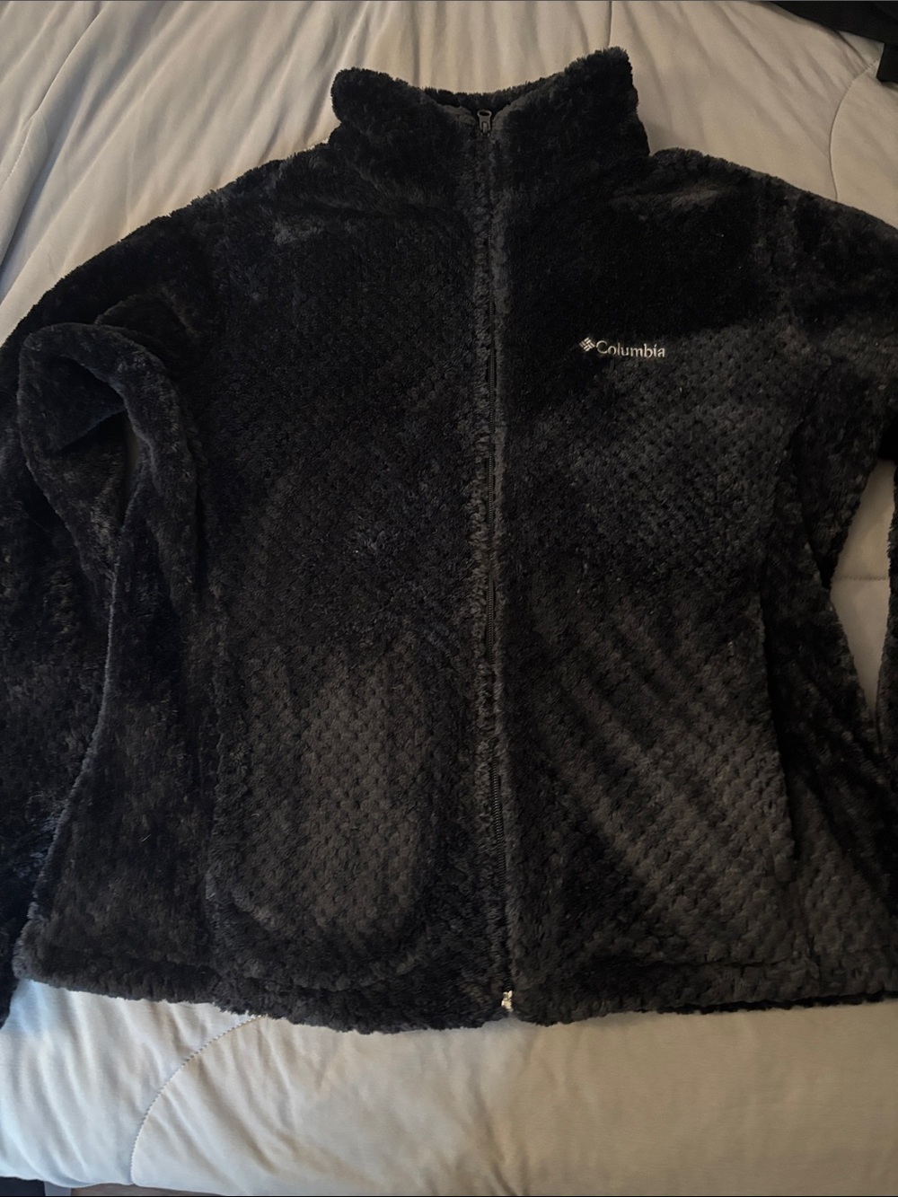 Columbia Women’s Black Plush Full-Zip Teddy Jacket